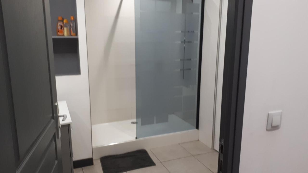 Appart Confort Croix Lille Exterior foto